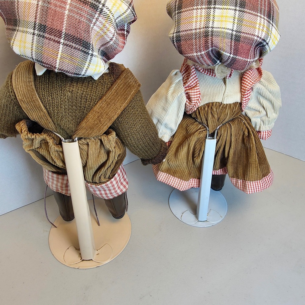 VTG Duck House Heirloom Porcelain Dolls Brother Sister Set W/Stands Bisque 12" - Picture 5 of 6
